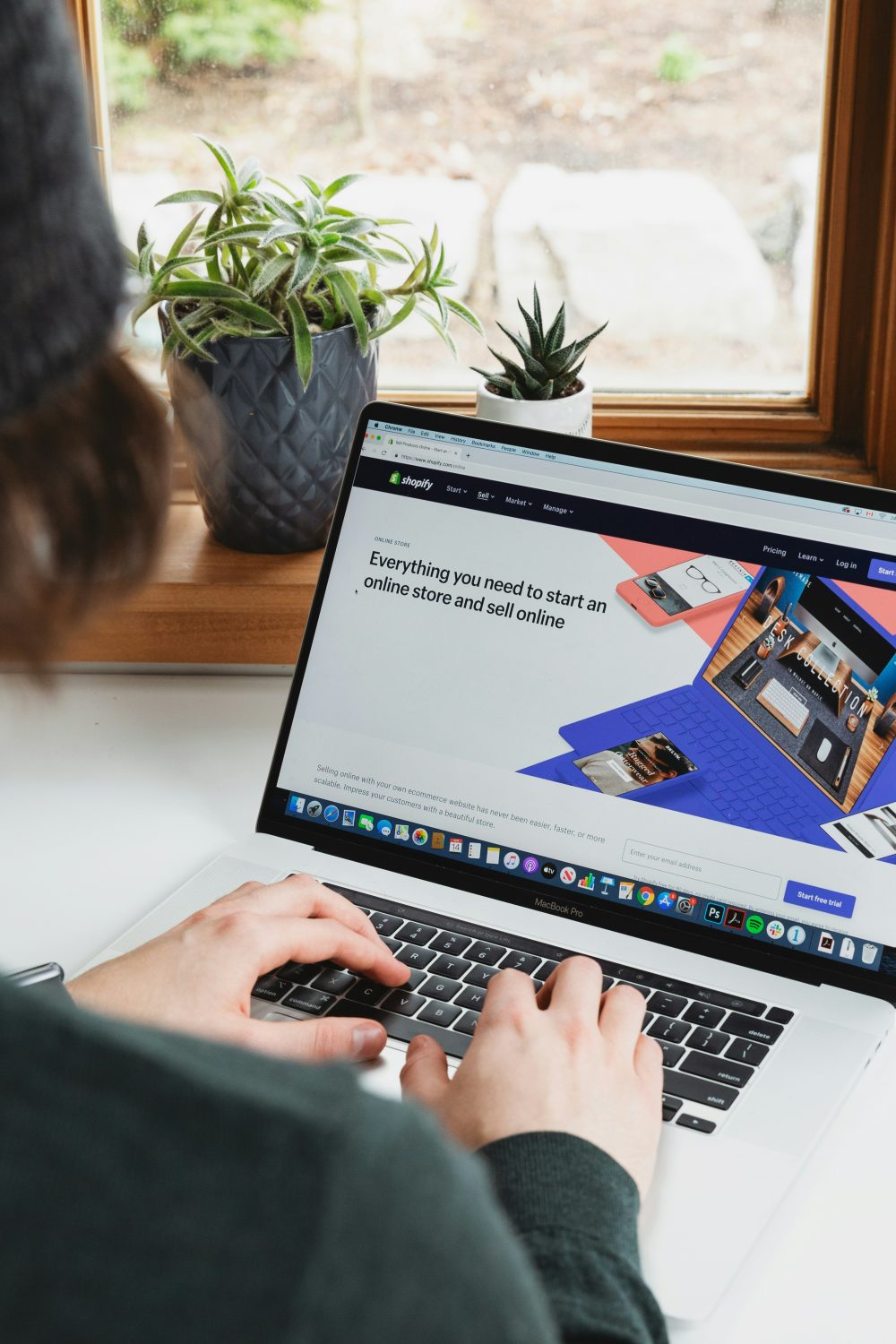 money ecommerce