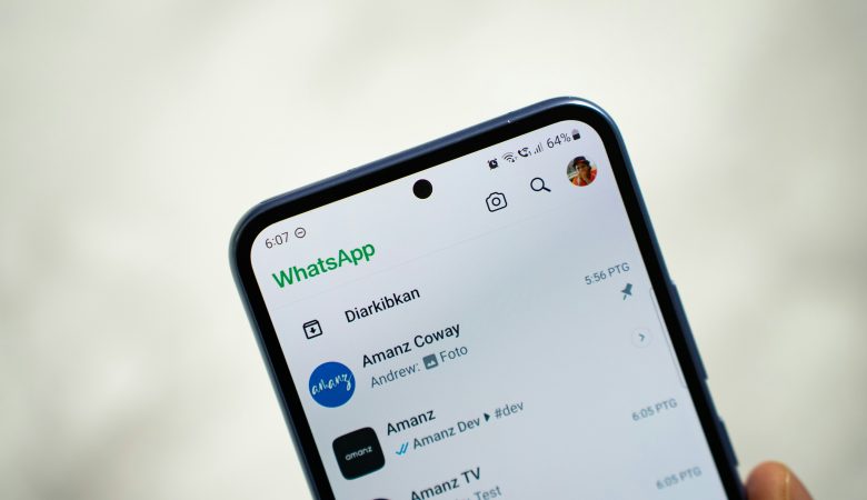 whatsapp contacts